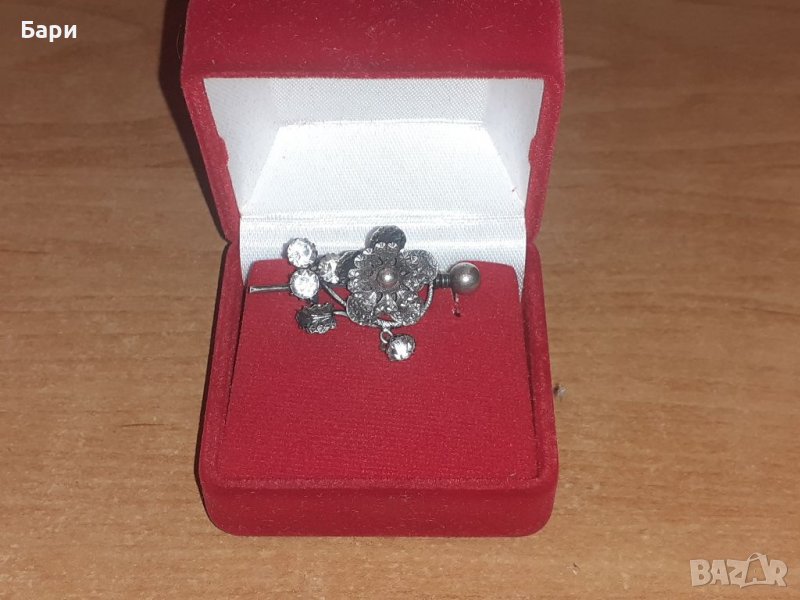 СТАРА СРЕБЪРНА БРОШКА, снимка 1