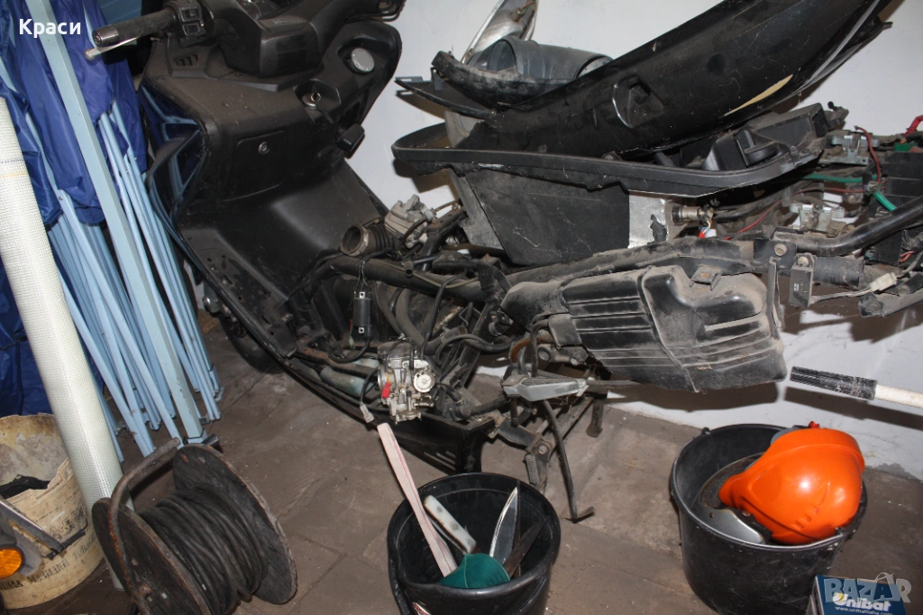 Kimco 400 кубика Скутер за части , снимка 1