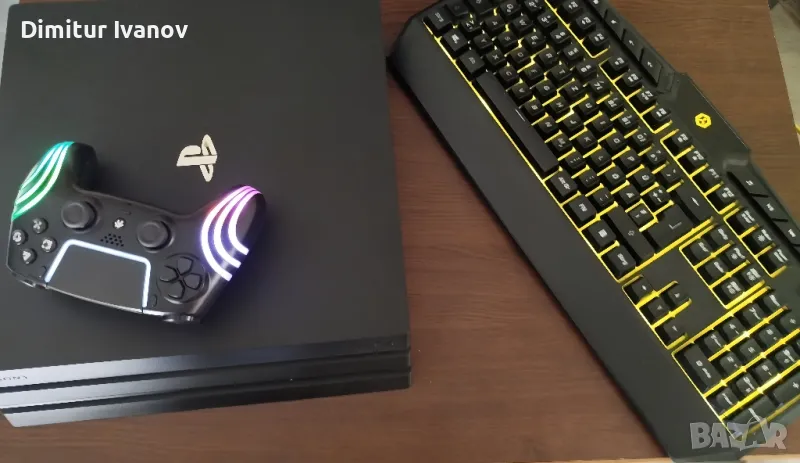 PlayStation 4 Pro – 1TB + контролер, по желание и клавиатура, снимка 1