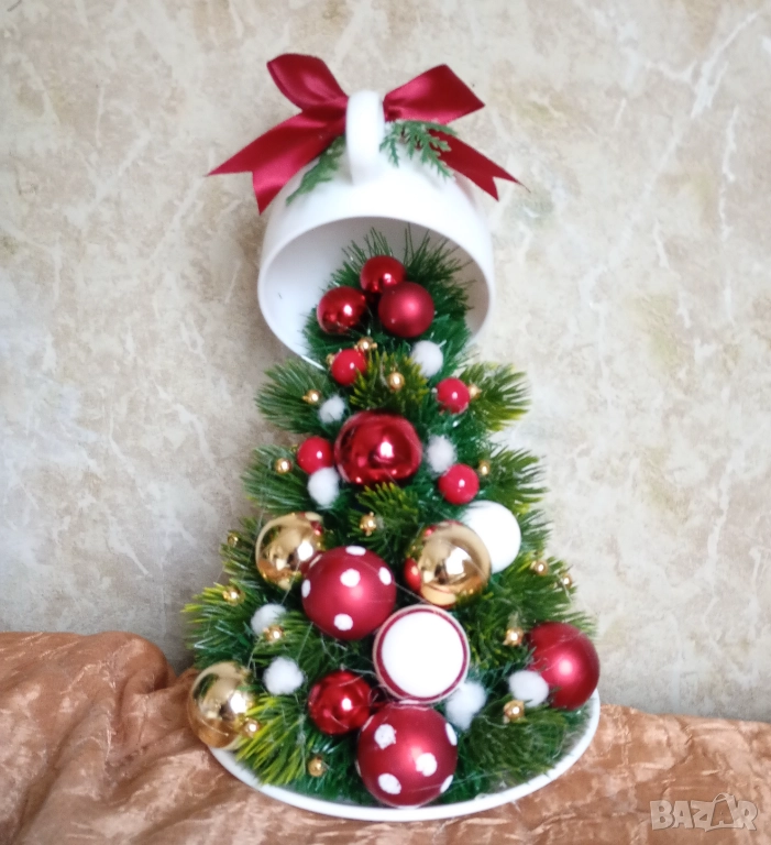 Коледна "летяща чаша", снимка 1