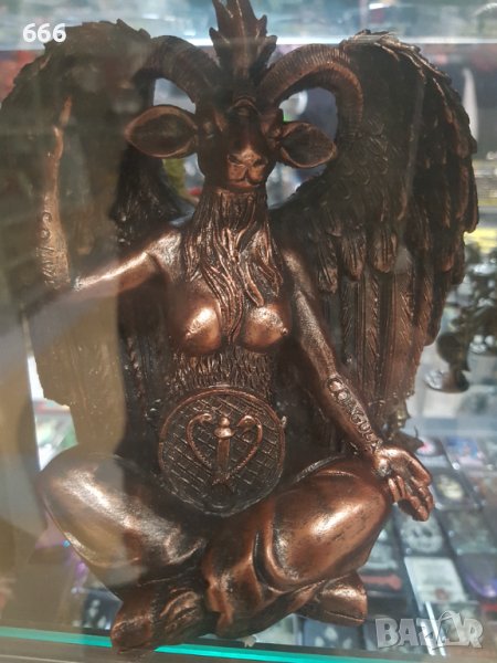 Статуетка, снимка 1