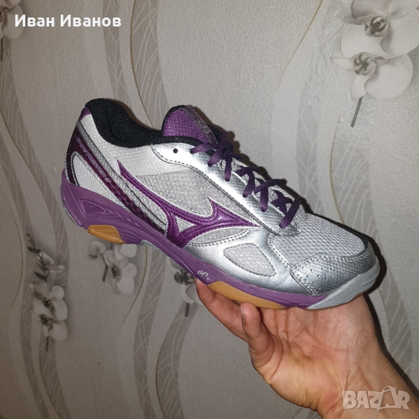 Mizuno Wave Twister 3 маратонки за зала / закрито номер 39 , снимка 1