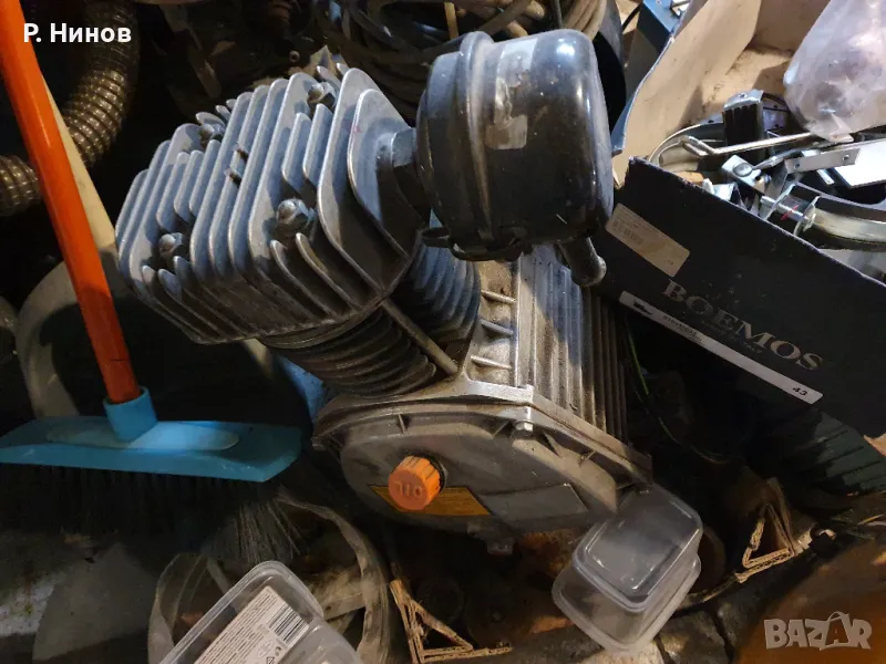 компресор Stahl 300 l /м.   1.1 kW трифазен за външна бутилка, снимка 1