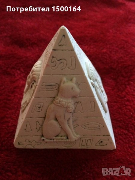 пирамида от камък от Египет, снимка 1