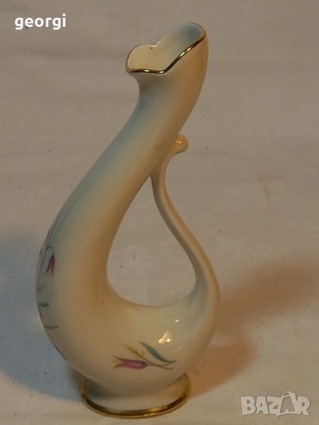 Немска порцеланова вазичка 30/2, снимка 1