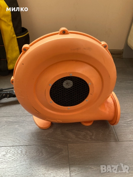 Електрически вентилатор за надуваеми конструкции 350w, снимка 1