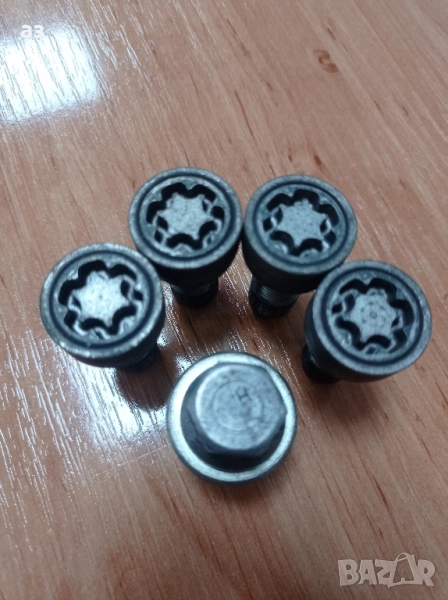 Секретни болтове + камък за Audi и Vw, снимка 1
