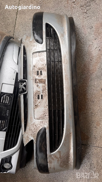 Предна Броня за Peugeot 307 2004, снимка 1