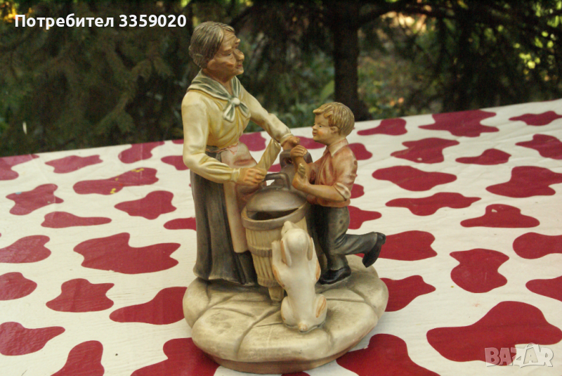 продавам порцеланова фигура , снимка 1