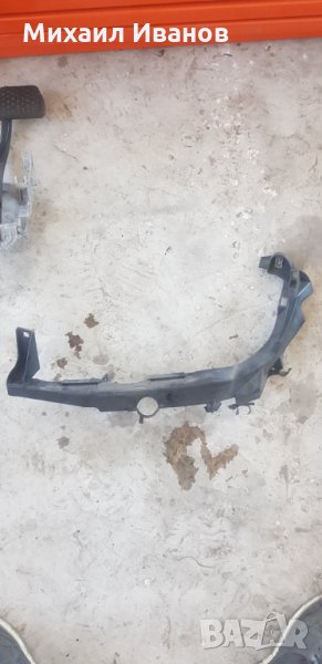 Основа,водач,държач за фарове/лява/- /БМВ/BMW/-/е90/е91/е92/е93/-156кс.-N46N, снимка 1
