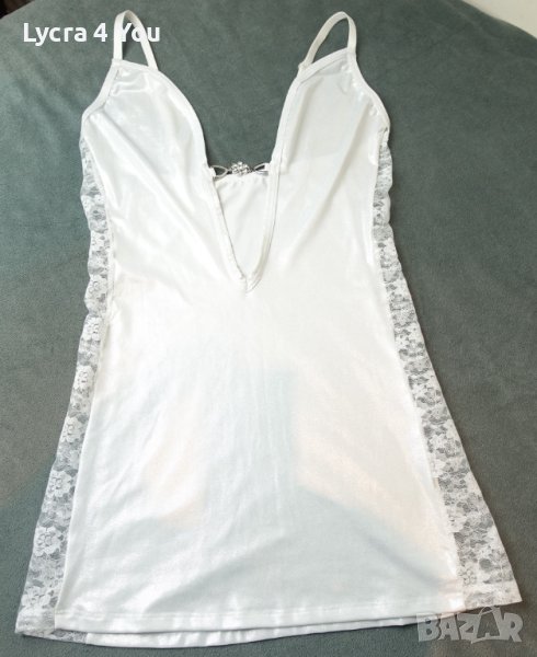 M/L размер (85C) луксозна ефирна бяла нощничка с брокатен блясък, снимка 1