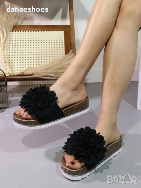 Дамски чехли с анатомична подметка и 3D аксесоар, снимка 1