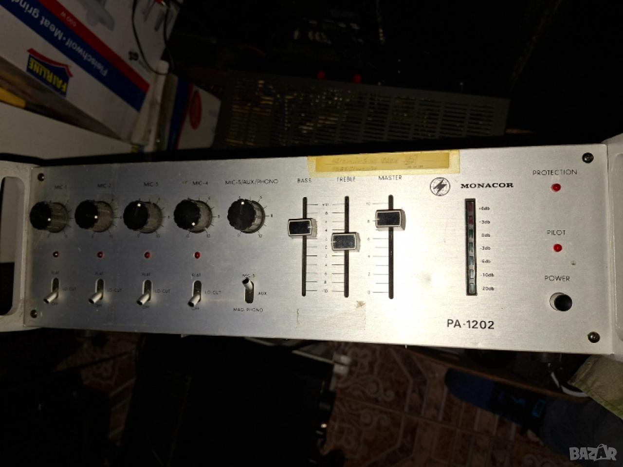 4 зонов смесителен усилвател, снимка 1