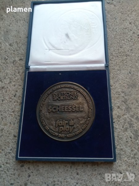 Голям немски плакет, снимка 1