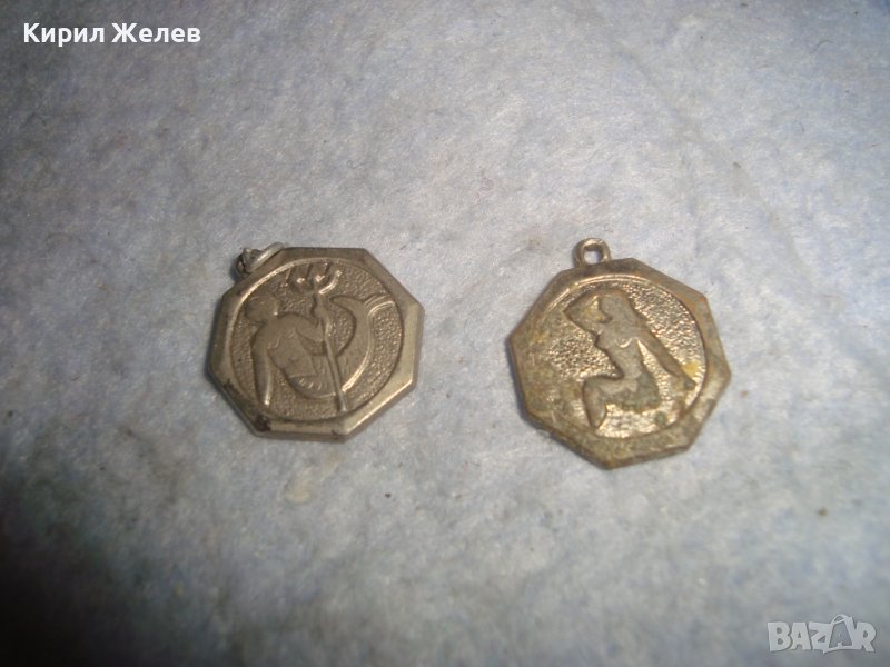 ДВА СТАРИ ПОСРЕБРЕНИ ПЕНДАНТА АРТ МЕДАЛОНИ СТОМАНЕН и БРОНЗОВ ЗОДИАК 28331, снимка 1