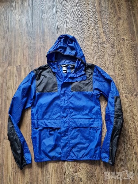 Страхотно мъжко яке ветровка THE NORTH FACE  размер S , снимка 1