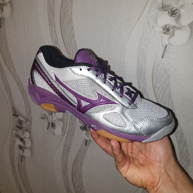 Mizuno wave twister 3 sales