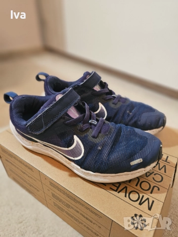 Запазени детски маратонки Nike - 30 и 33  рр, снимка 7 - Детски маратонки - 49115144