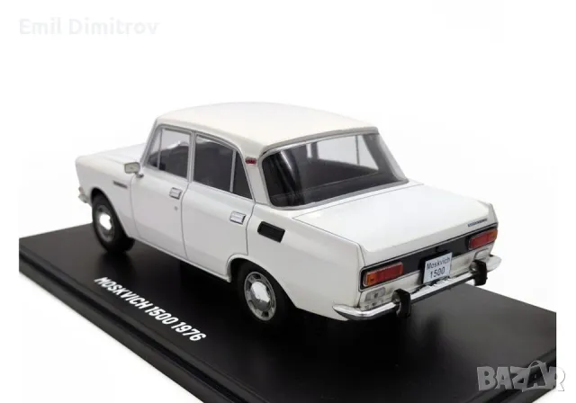 Умален модел на Москвич-2140 в мащаб 1:24, снимка 2 - Колекции - 48541591