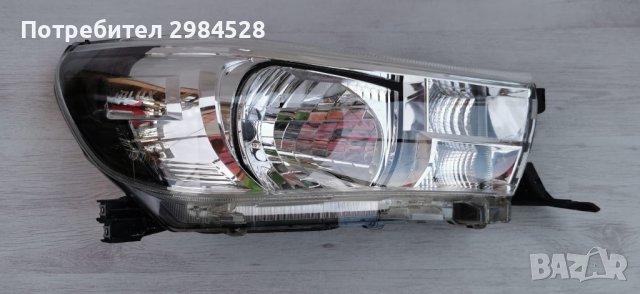 Фар Toyota Hilux / Тойота Хайлукс, снимка 9 - Части - 38919943