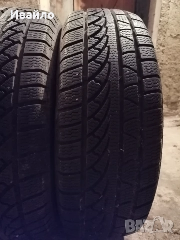 Продавам 2 броя зимни гуми 195.65.15 на 1 сезон дот 2019 Petlas , снимка 2 - Гуми и джанти - 53339895