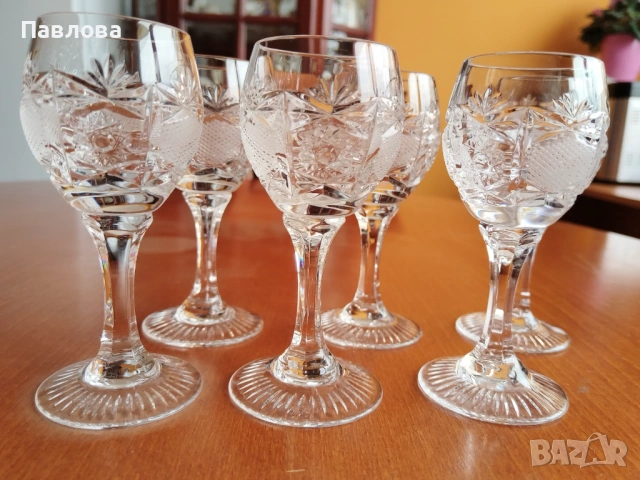 Кристални чаши за ракия, снимка 4 - Сервизи - 53481945