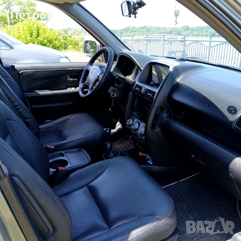 Продавам хонда CR -V 2006 година бензин, снимка 10 - Автомобили и джипове - 53210673