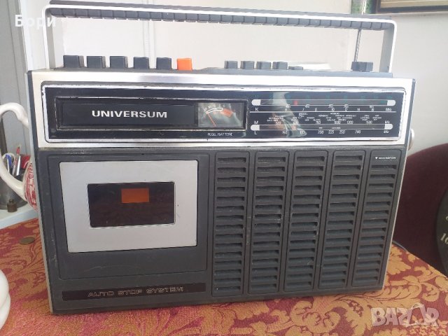 Радиокасетофон UNIVERSUM
