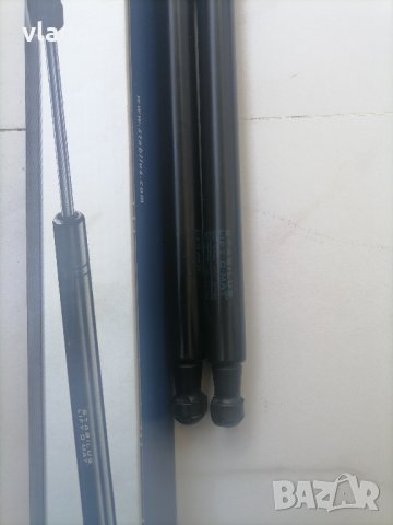 Амортисьори за багажник Passat 6 Variant, снимка 2 - Части - 43017442