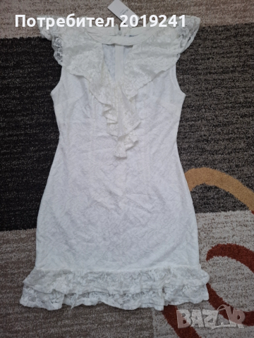 Бяла дантелена рокля, снимка 3 - Рокли - 53215282