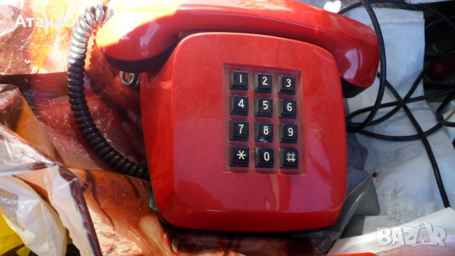  Ретро соц стационарни телефони с шайба и бутони, снимка 4 - Стационарни телефони и факсове - 28242079