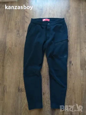 Nike Sportswear Tech Fleece Men's - страхотно мъжко долнище S, снимка 8 - Спортни дрехи, екипи - 48839485