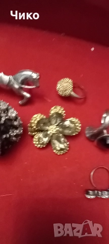 Най различни женски стари бижута, снимка 4 - Антикварни и старинни предмети - 52852305