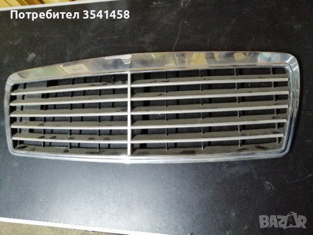 Предна решетка за Mercedes W210 /Мерцедес W210, снимка 1 - Части - 38706042