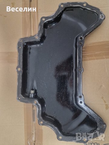 Капак картер за мерцедес M272 двигател , снимка 3 - Резервни части за телефони - 43897488