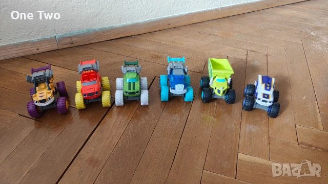 6 бр. колички от "Пламъчко и машините" (Blaze and the Monster Machine