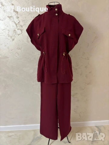 Дамски комплект от две части