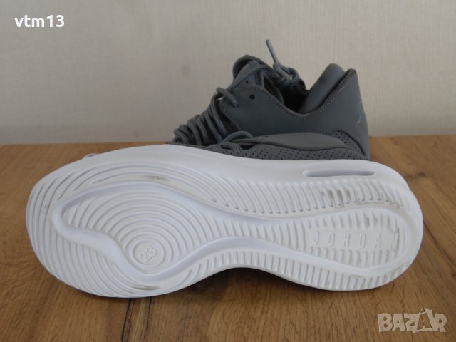 Air Jordan First Class - 38 номер Оригинални!, снимка 4 - Маратонки - 40618687