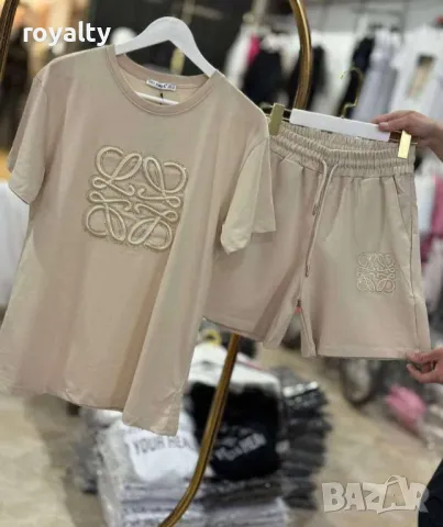 Loewe дамски комплект Два цвята , снимка 2 - Комплекти - 50217697