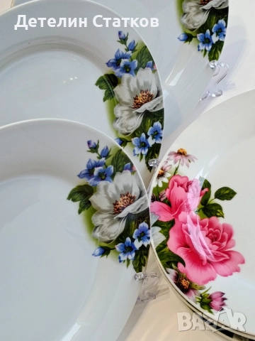 Порцеланови чинии 8 бр. "Art of Luxury Color Fantasy Fine Porcelain Bavaria Style"., снимка 2 - Чинии - 52529562