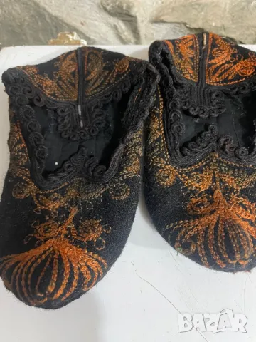 4 бр.родопски терлици , снимка 2 - Антикварни и старинни предмети - 47678954