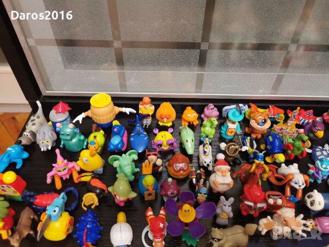95 нови и 150 сглобени Kinder играчки , снимка 8 - Колекции - 39272554