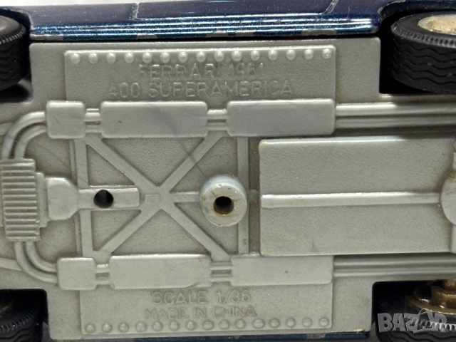 Метална Количка Ferrari 1961 400 Superamerica, снимка 9 - Колекции - 53177215