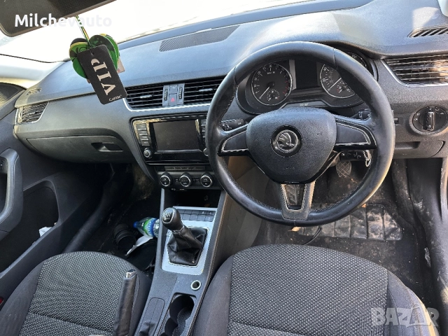 Skoda Octavia на части / шкода Октавия 2.0тди , снимка 7 - Автомобили и джипове - 52480230