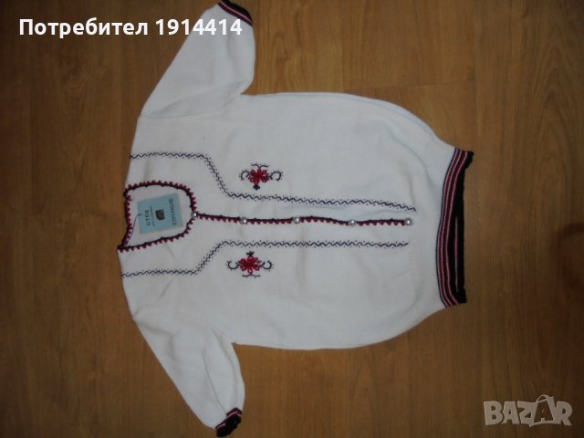 Красива дамска блуза с фолклорен мотив, снимка 1