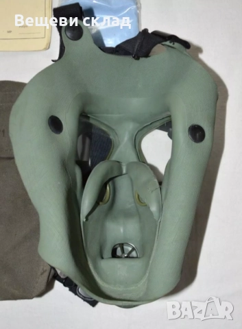 Военен противогаз пълен комплект, снимка 3 - Антикварни и старинни предмети - 52693126