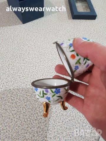 Декоративни порцеланови яйца - кутийка Limoges / Лимош - ръчна изработка - 2 бр., снимка 8 - Колекции - 27969255