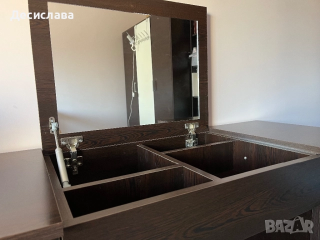 Бюро с огледало / тоалетка, снимка 5 - Тоалетки - 52253111