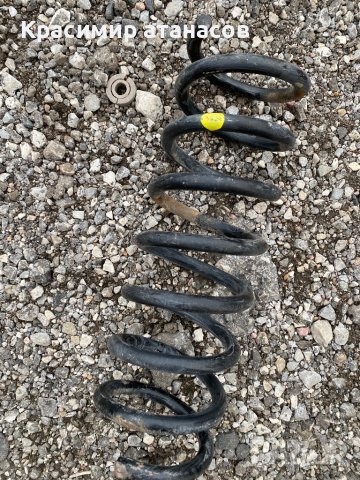 Пружина задна за Мазда 5.2005-2010г, снимка 2 - Части - 43440093