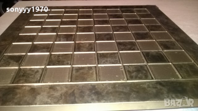 антика-маса за шах-с обков мед/месинг-37х37см-внос англия, снимка 12 - Колекции - 26346861